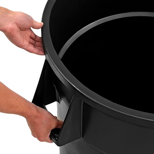 Global Industrial Commercial Round Trash Can, 32 Gallon Capacity, Plastic Garbage Can, Indoor and Outdoor Utility Trash Can, Black, 21-3/4"W x 27-1/2"H, No Lid